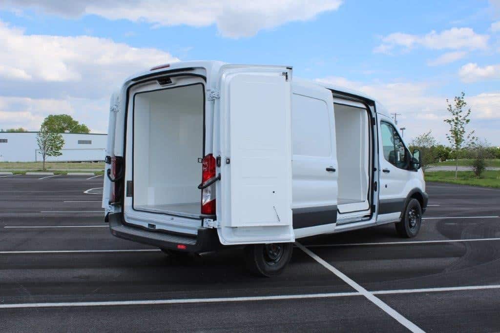 Refrigerated cargo van in Dubai and Abu Dhabi with insulated interior and wide rear doors, designed for reliable cold chain transport of food, catering supplies, and pharmaceuticals across UAE routes.